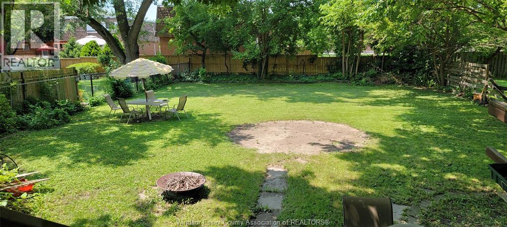 1947 Ferndale, Windsor, Ontario  N8T 2K9 - Photo 9 - 26017154