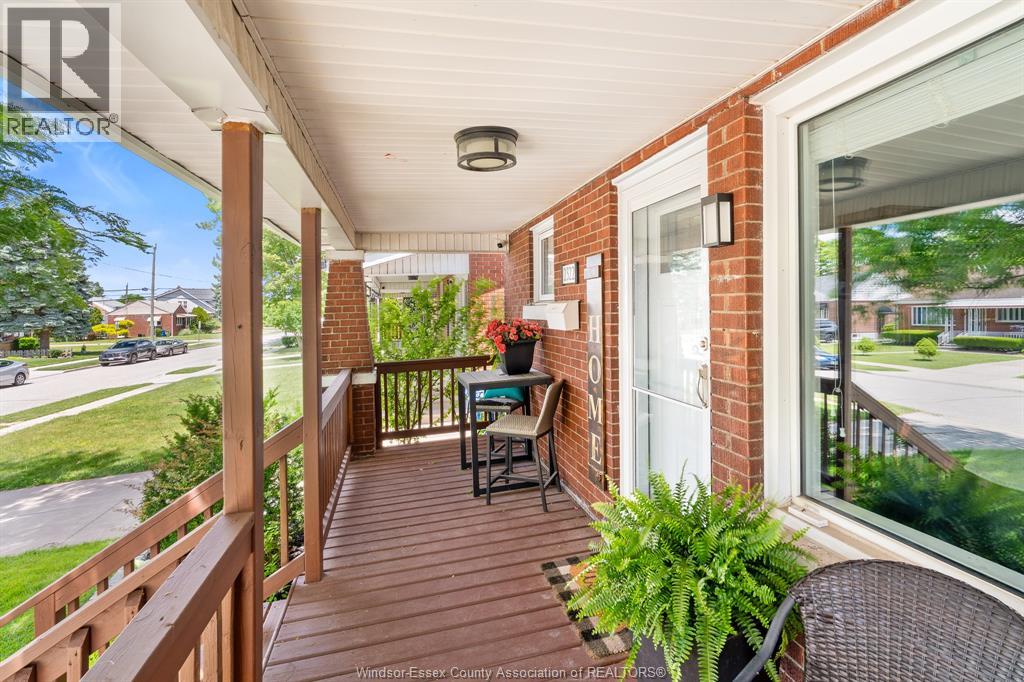 2322 Lillian Avenue, Windsor, Ontario  N8X 4B3 - Photo 6 - 26017248
