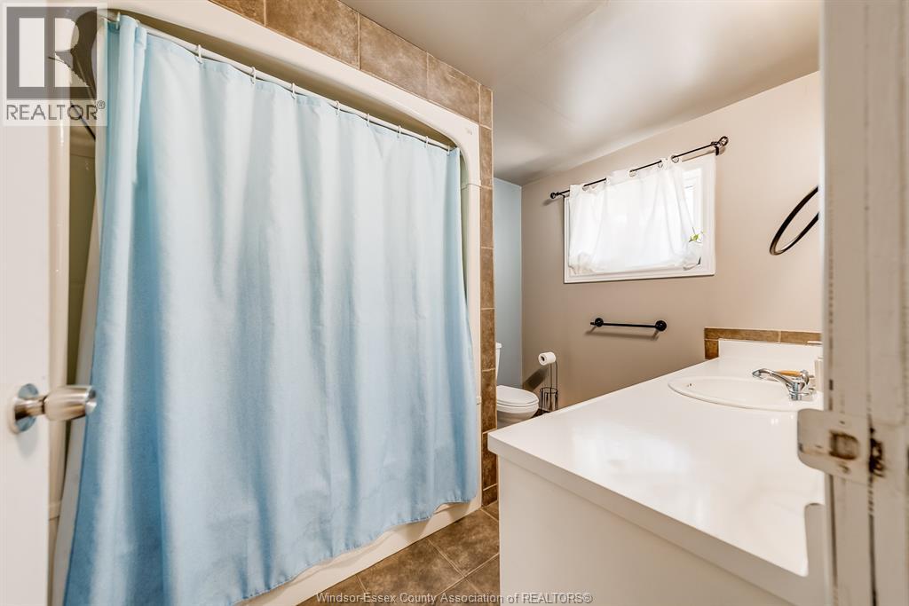 737-739 County Rd 2, Lakeshore, Ontario  N0R 1A0 - Photo 21 - 26017234