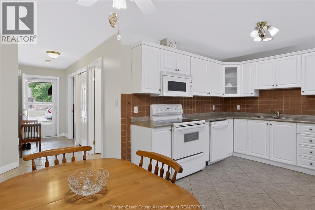 1880 Chateau, Windsor, Ontario  N8P 1M6 - Photo 13 - 26017276