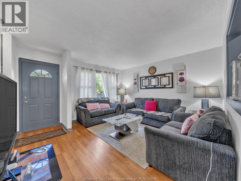 1615 Curry, Windsor, Ontario  N9B 3N7 - Photo 4 - 26017278