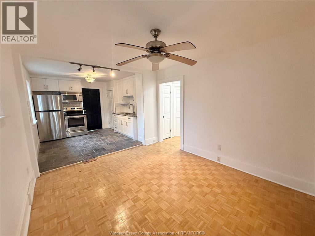 837 Louis Avenue Unit# Upper, Windsor, Ontario  N8A 1X4 - Photo 5 - 26017271
