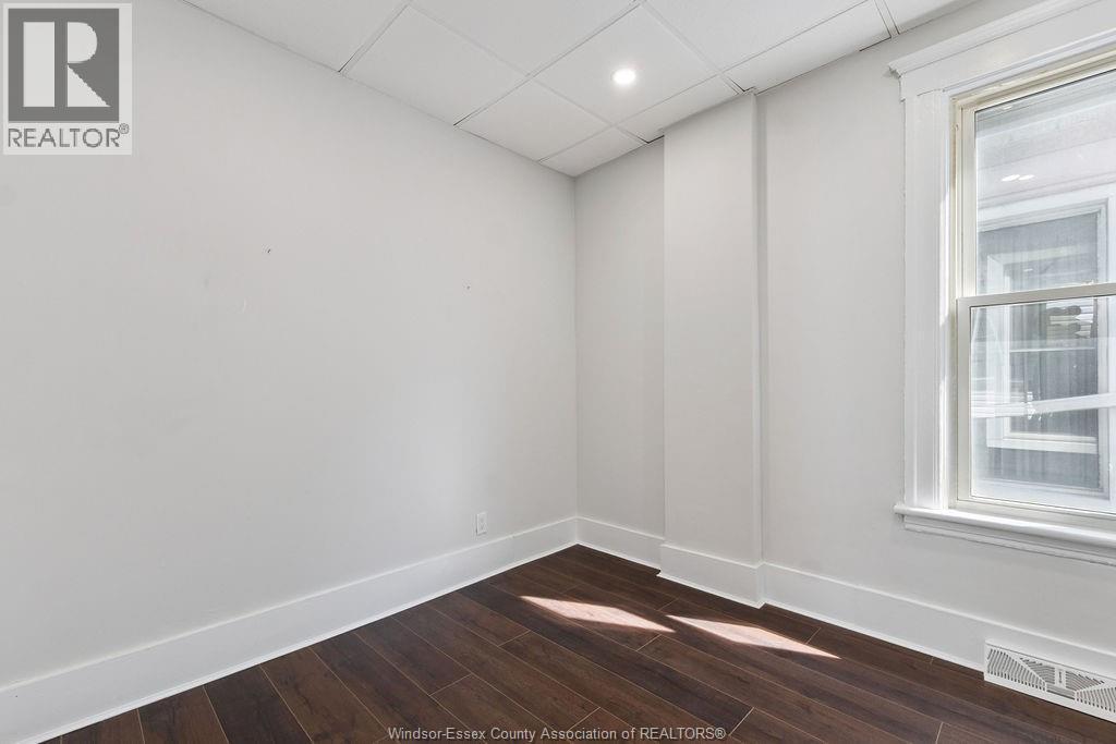 855 Lincoln Unit# Main Floor, Windsor, Ontario  N8Y 2G9 - Photo 8 - 26017286
