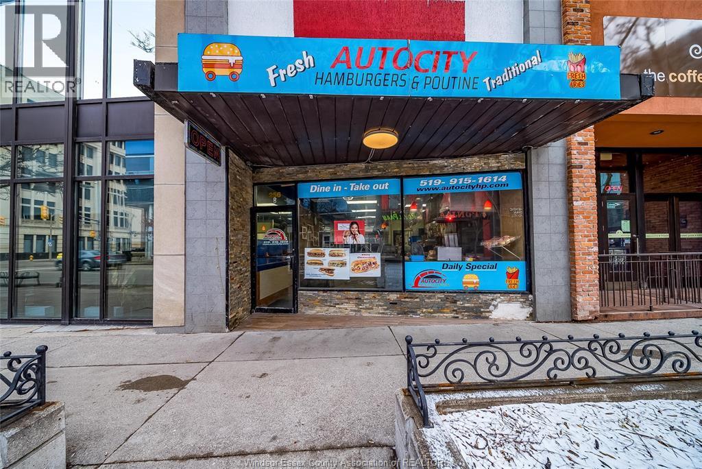 256 OUELLETTE AVENUE, Windsor, Ontario
