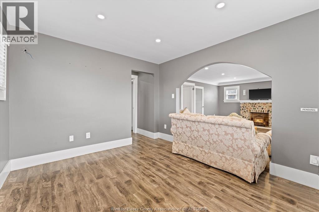 4590 Walker Road, Windsor, Ontario  N8W 5V6 - Photo 9 - 26017309