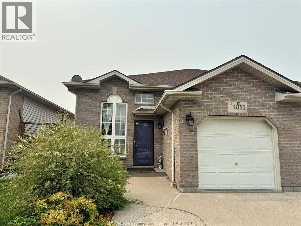 1011 Silverdale Drive, Windsor, Ontario  N9G 2R8 - Photo 1 - 26017327
