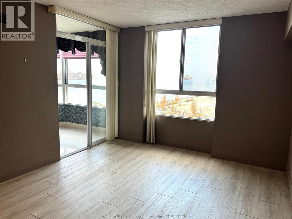 75 Riverside Drive East Unit# 804, Windsor, Ontario  N9A 7C4 - Photo 12 - 26017312