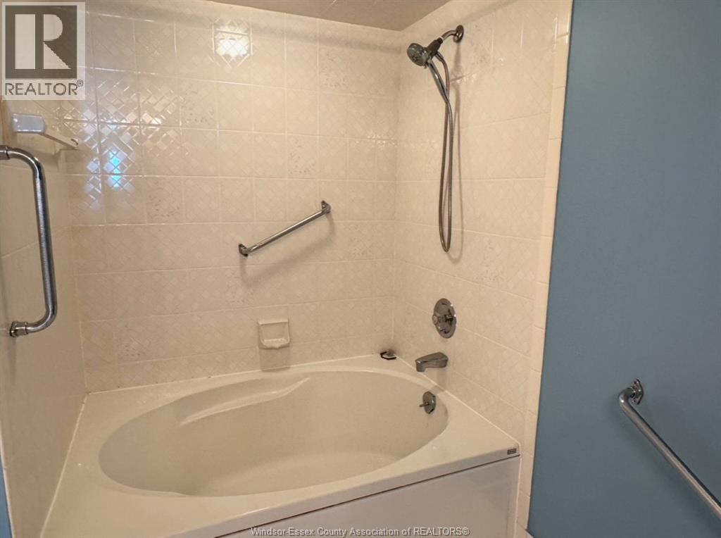 75 Riverside Drive East Unit# 804, Windsor, Ontario  N9A 7C4 - Photo 14 - 26017312