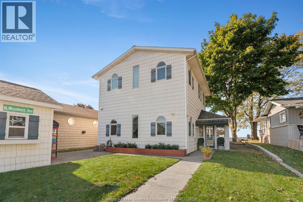 762 Point Pelee Drive, Leamington, Ontario  N8H 3V4 - Photo 4 - 26017307
