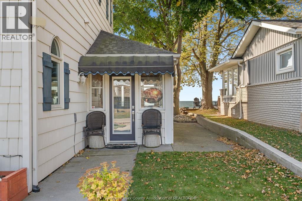 762 Point Pelee Drive, Leamington, Ontario  N8H 3V4 - Photo 5 - 26017307