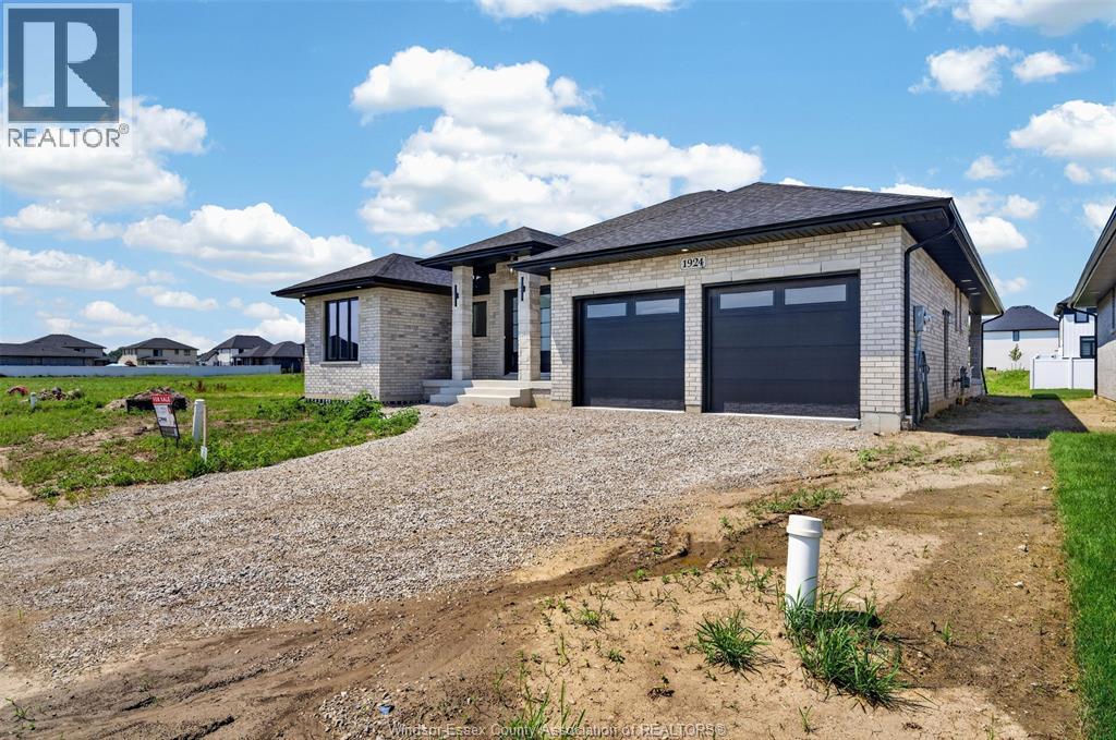 1920 Sannita Avenue, Kingsville, Ontario  N9Y 0G5 - Photo 2 - 26017379