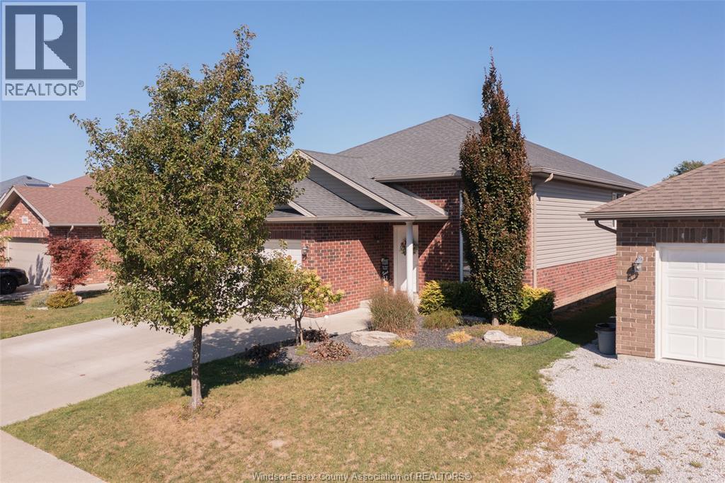 1168 Ivanhill Avenue, Windsor, Ontario  N8P 0B5 - Photo 2 - 26017089