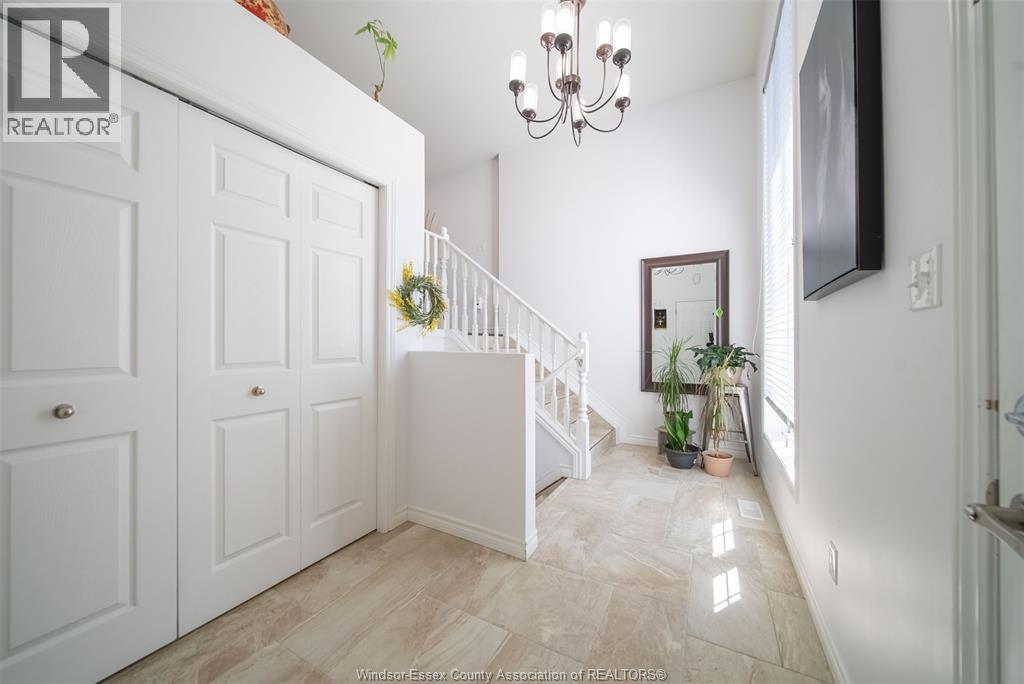 1168 Ivanhill Avenue, Windsor, Ontario  N8P 0B5 - Photo 8 - 26017089