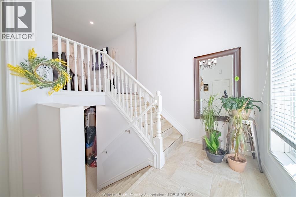 1168 Ivanhill Avenue, Windsor, Ontario  N8P 0B5 - Photo 9 - 26017089
