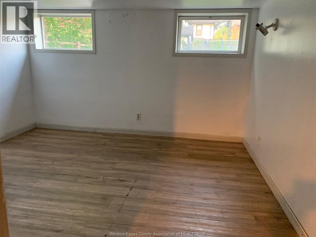 1076 Dougall, Windsor, Ontario  N9A 4R5 - Photo 13 - 26017416