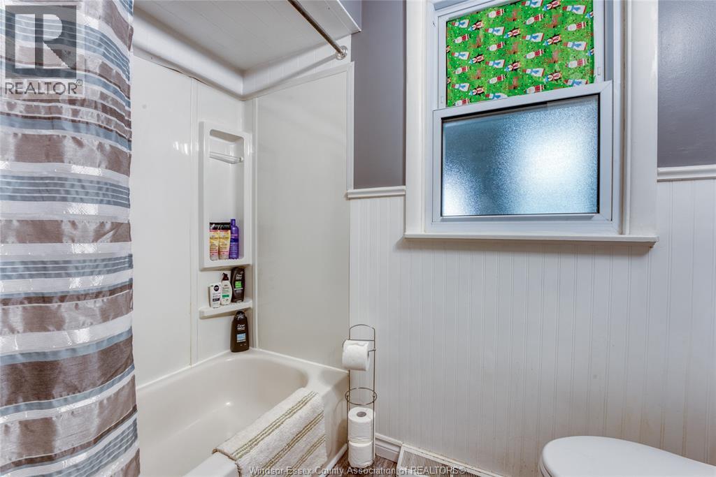 248 Mckay Avenue, Windsor, Ontario  N9B 1Z4 - Photo 15 - 26017411