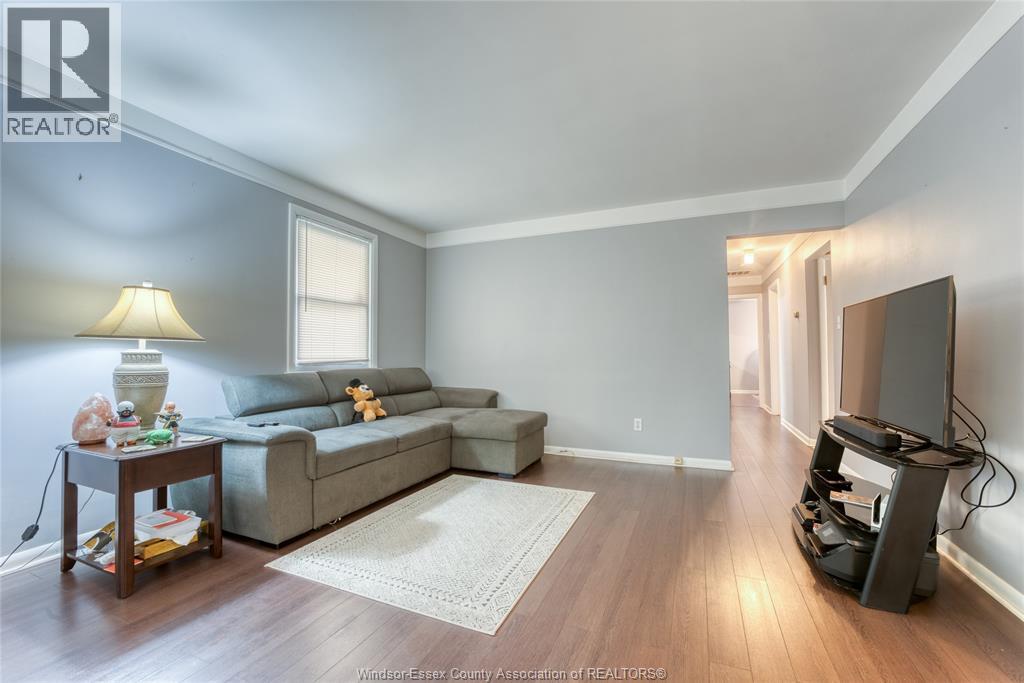 248 Mckay Avenue, Windsor, Ontario  N9B 1Z4 - Photo 6 - 26017411
