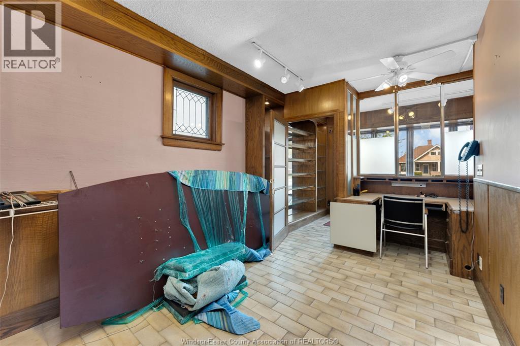 1451 Ouellette Avenue, Windsor, Ontario  N8X 1K1 - Photo 34 - 26017326