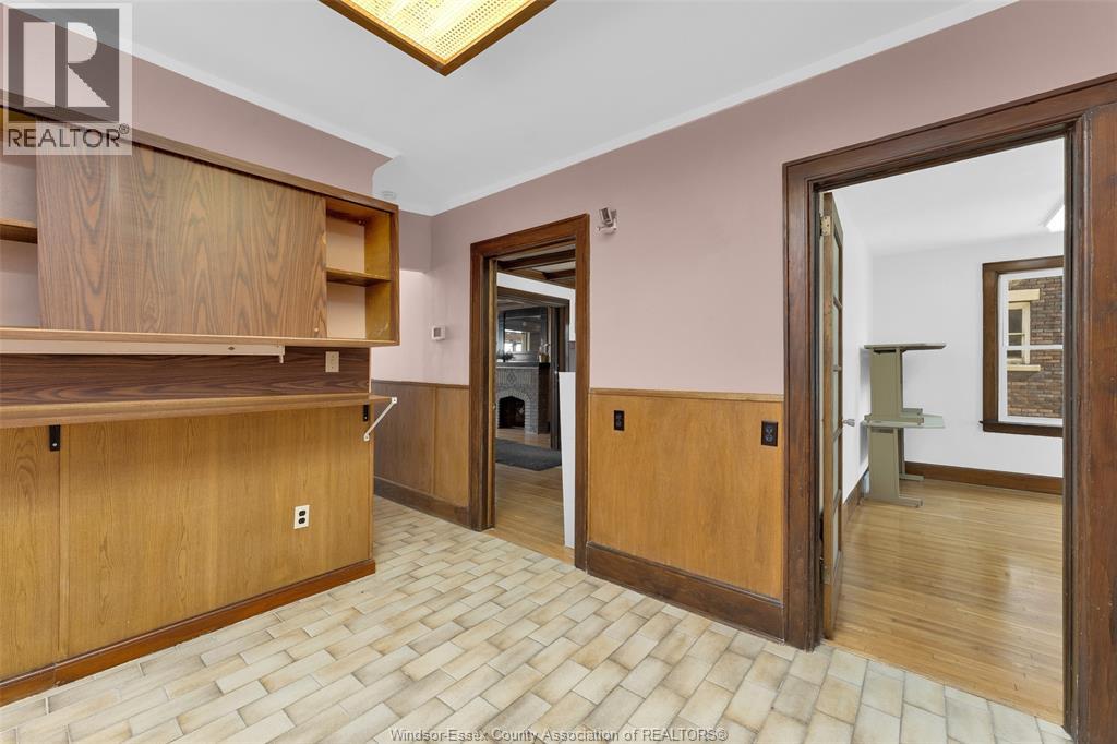 1451 Ouellette Avenue, Windsor, Ontario  N8X 1K1 - Photo 37 - 26017324