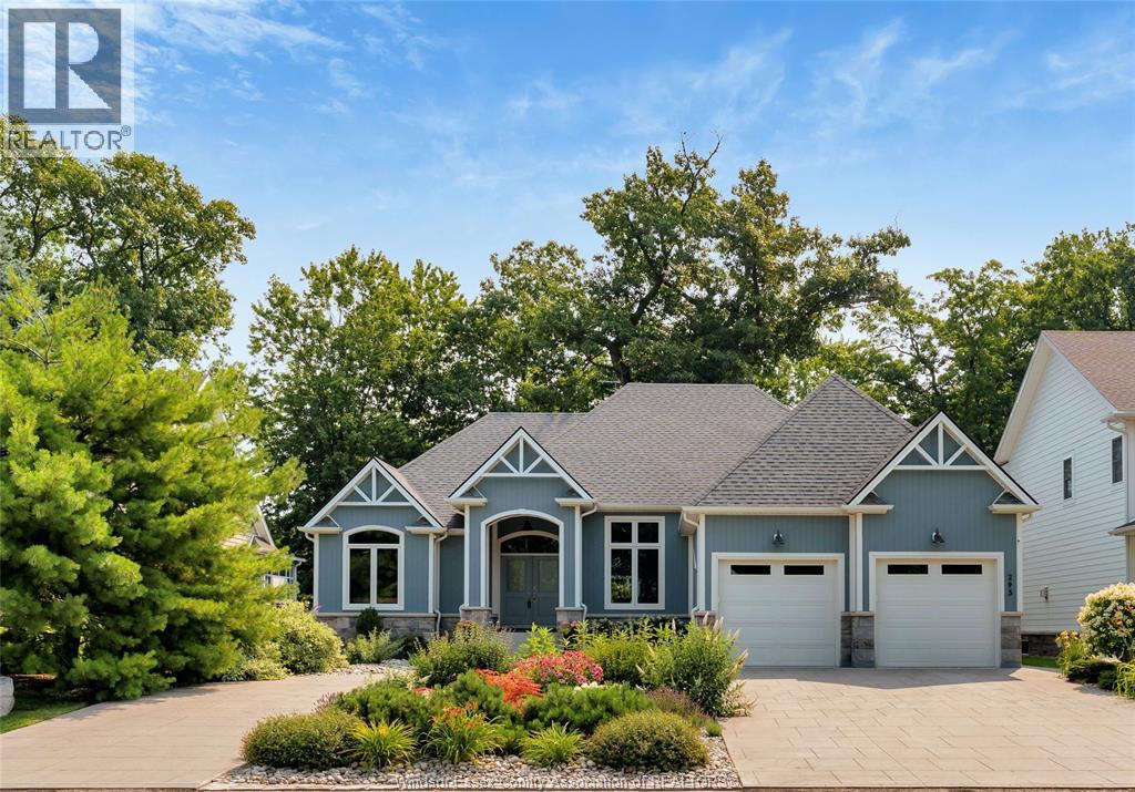 295 Crystal Bay Drive, Amherstburg, Ontario  N9V 4A6 - Photo 2 - 26017430