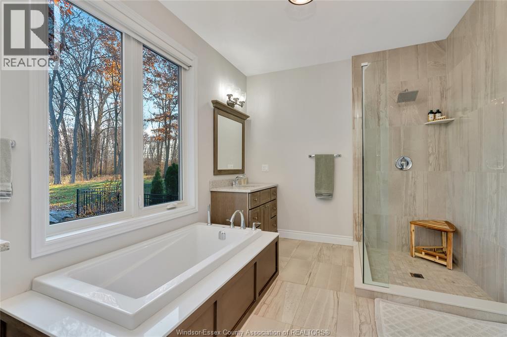 295 Crystal Bay Drive, Amherstburg, Ontario  N9V 4A6 - Photo 25 - 26017430