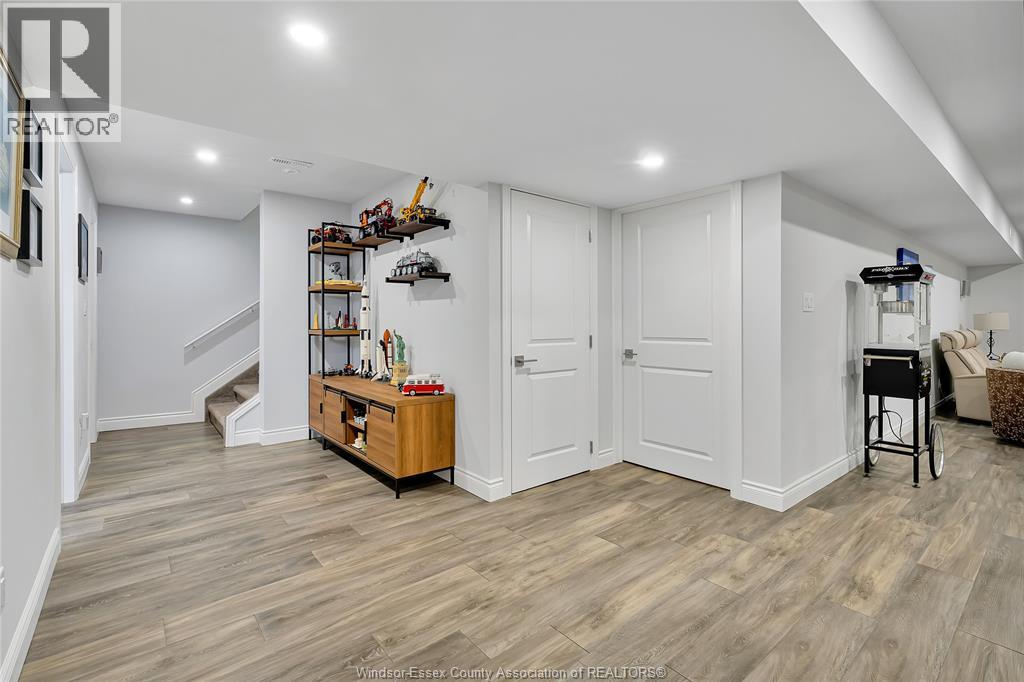 295 Crystal Bay Drive, Amherstburg, Ontario  N9V 4A6 - Photo 30 - 26017430