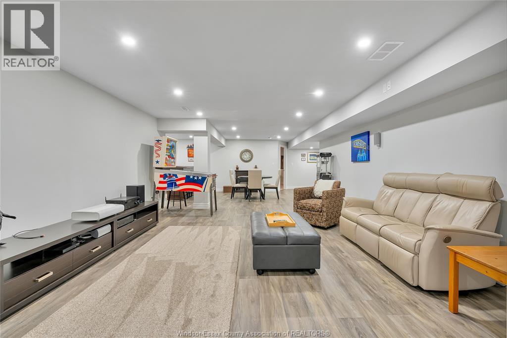 295 Crystal Bay Drive, Amherstburg, Ontario  N9V 4A6 - Photo 36 - 26017430