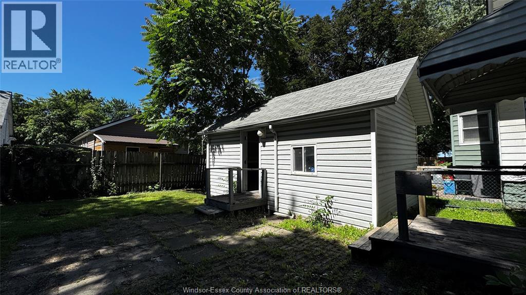 377 Chappell, Windsor, Ontario  N9C 3C6 - Photo 12 - 26017418