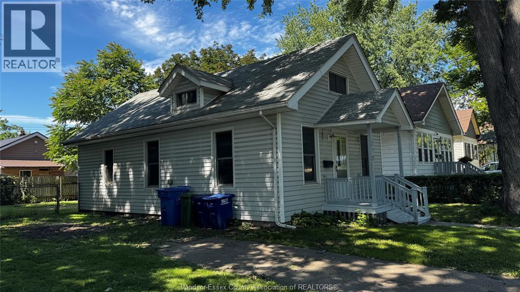 377 Chappell, Windsor, Ontario  N9C 3C6 - Photo 7 - 26017418