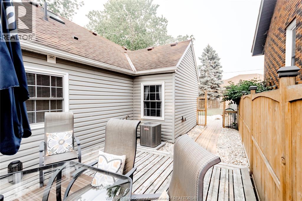 509 Morand, Windsor, Ontario  N9G 1N8 - Photo 30 - 26017389
