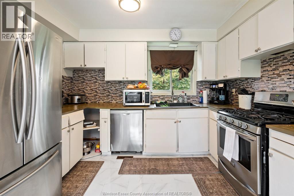636 Cabana, Windsor, Ontario  N9G 1A4 - Photo 12 - 26017434