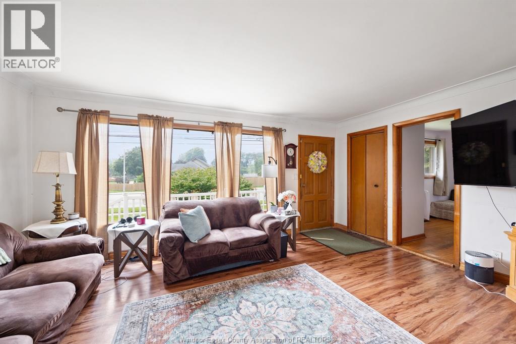 636 Cabana, Windsor, Ontario  N9G 1A4 - Photo 7 - 26017434