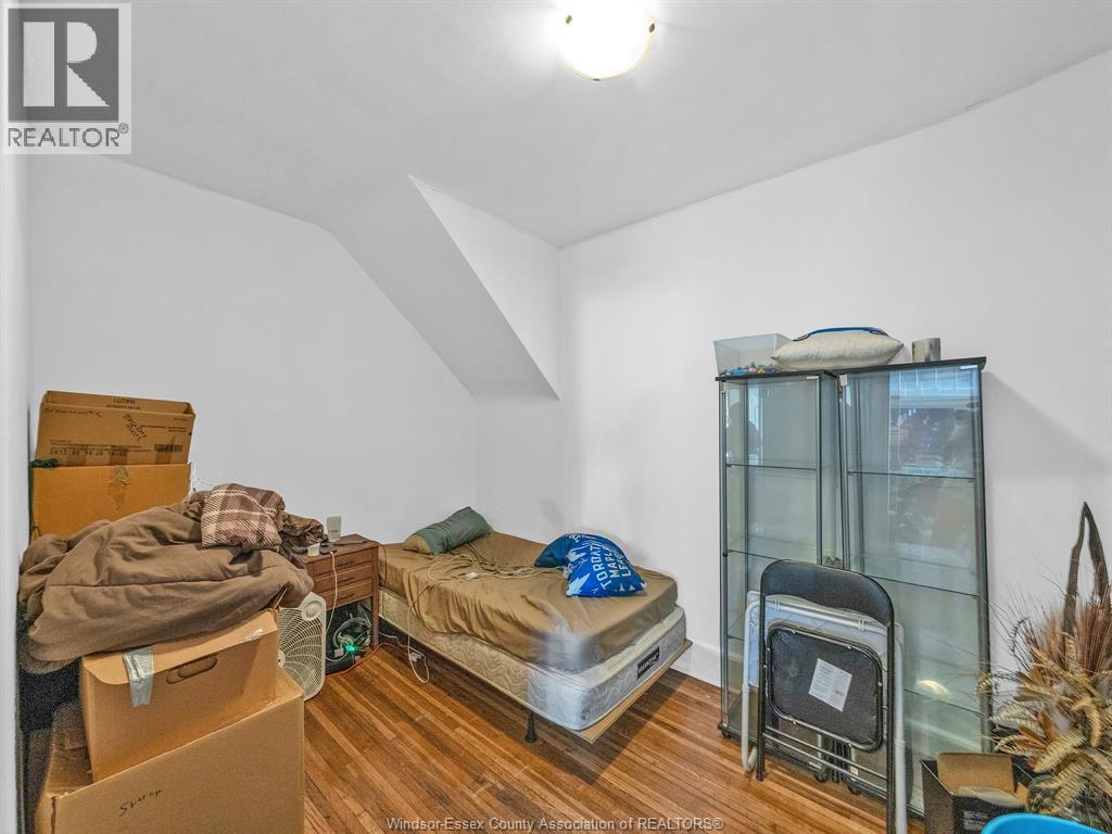 527-531 Mcewan Avenue, Windsor, Ontario  N9B 2E7 - Photo 10 - 26017441