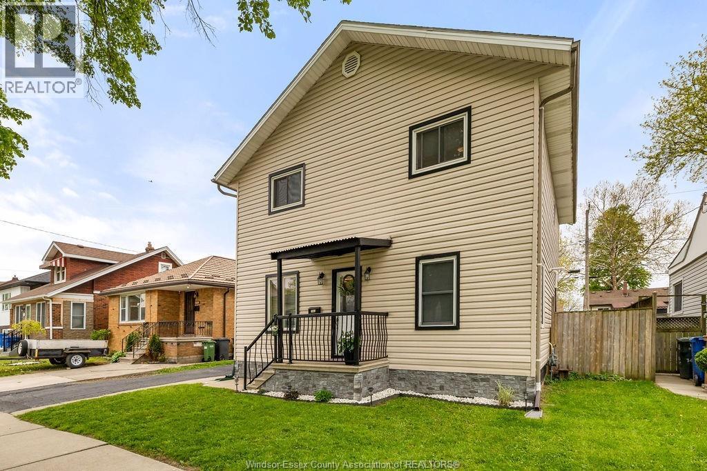 1463 Westcott, Windsor, Ontario  N8Y 4C3 - Photo 2 - 26017439
