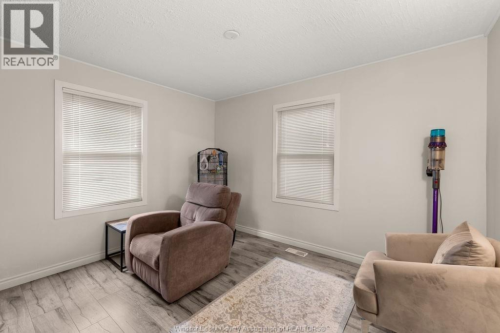 1463 Westcott, Windsor, Ontario  N8Y 4C3 - Photo 7 - 26017439