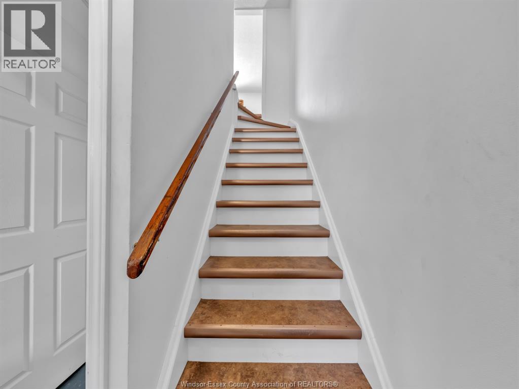 6312 Thornberry, Windsor, Ontario  N8T 3A2 - Photo 12 - 26017447