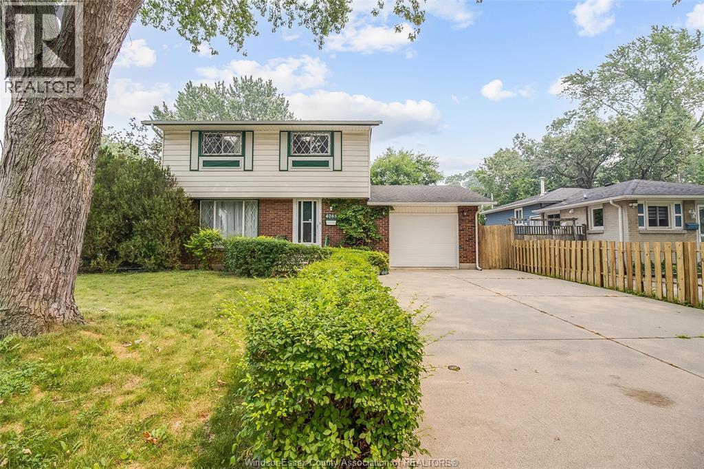 4065 WHITNEY, Windsor, Ontario