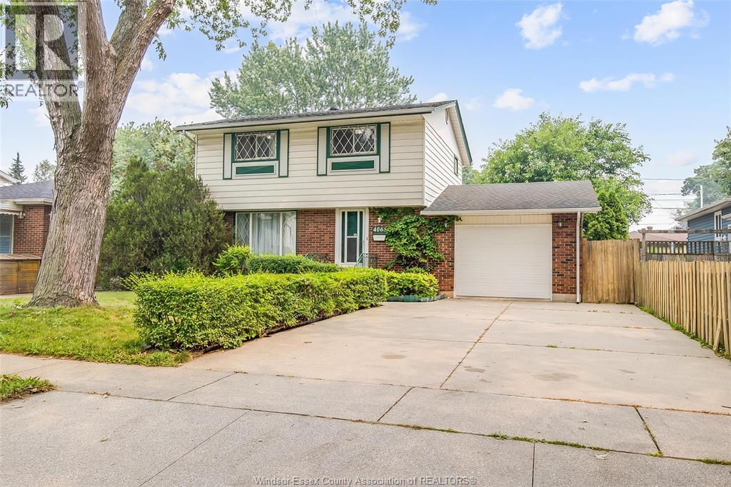 4065 Whitney, Windsor, Ontario  N9C 2C7 - Photo 4 - 26016942