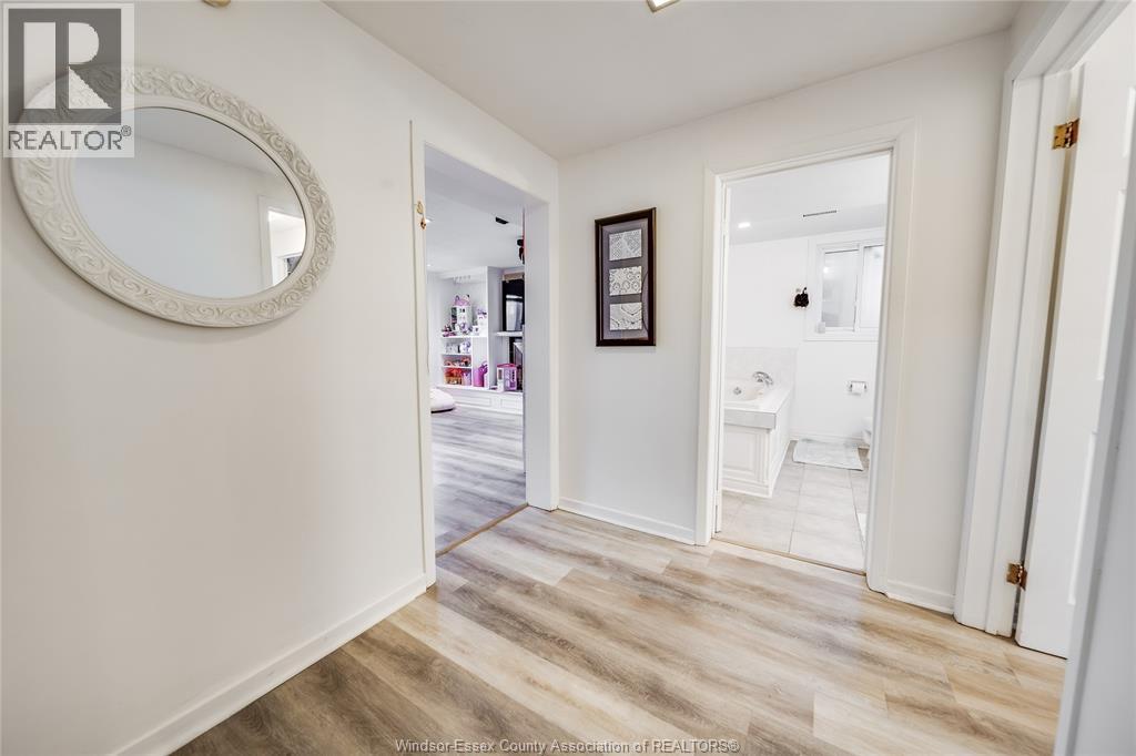 9645 Asgard Road, Windsor, Ontario  N8R 1E1 - Photo 32 - 26017283