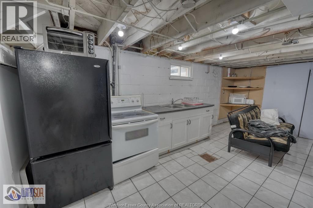 736 Partington Avenue, Windsor, Ontario  N9B 2N7 - Photo 30 - 26017493