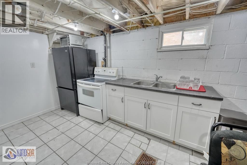 736 Partington Avenue, Windsor, Ontario  N9B 2N7 - Photo 31 - 26017493