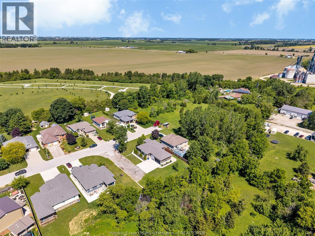 10 Lisa Street, Wheatley, Ontario  N0P 2P0 - Photo 37 - 26017427