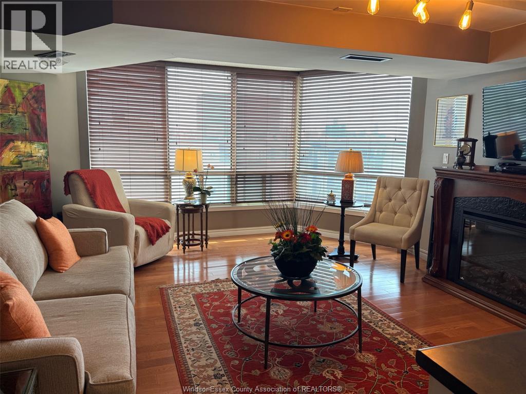 3601 Riverside Drive East Unit# 906, Windsor, Ontario  N8Y 4Y2 - Photo 3 - 26017455