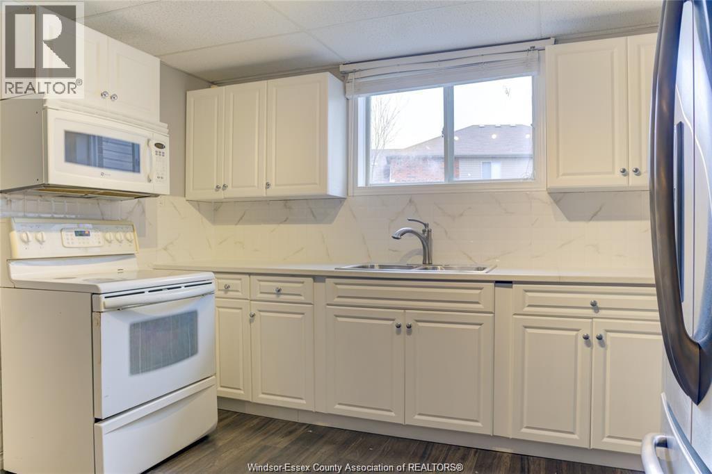 1752 Vicky Circle, Windsor, Ontario  N8W 5P7 - Photo 20 - 26017503
