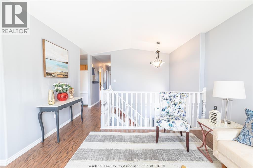 1752 Vicky Circle, Windsor, Ontario  N8W 5P7 - Photo 7 - 26017503