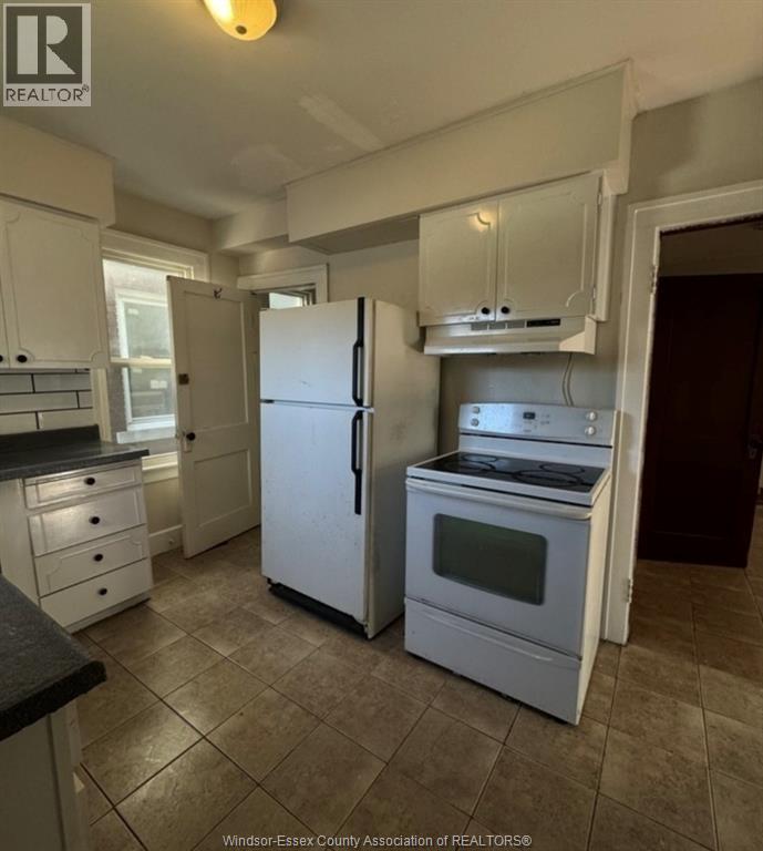 521 Rankin Avenue, Windsor, Ontario  N9B 2R6 - Photo 10 - 26017335