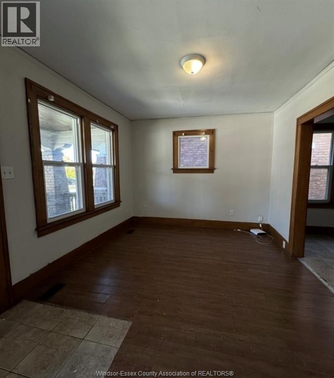 521 Rankin Avenue, Windsor, Ontario  N9B 2R6 - Photo 3 - 26017335