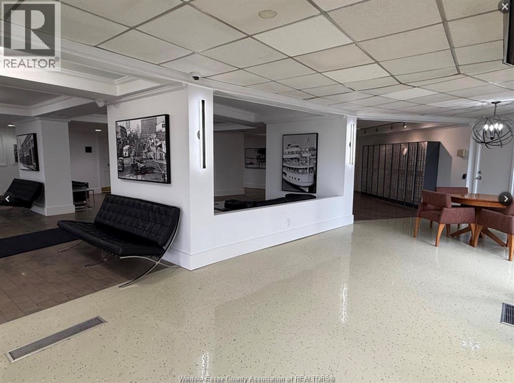 111 Riverside Drive East Unit# 215, Windsor, Ontario  N9A 2S6 - Photo 2 - 26017413