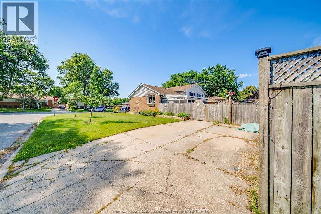 5122 Colbourne Drive, Windsor, Ontario  N8T 1T8 - Photo 45 - 26017537