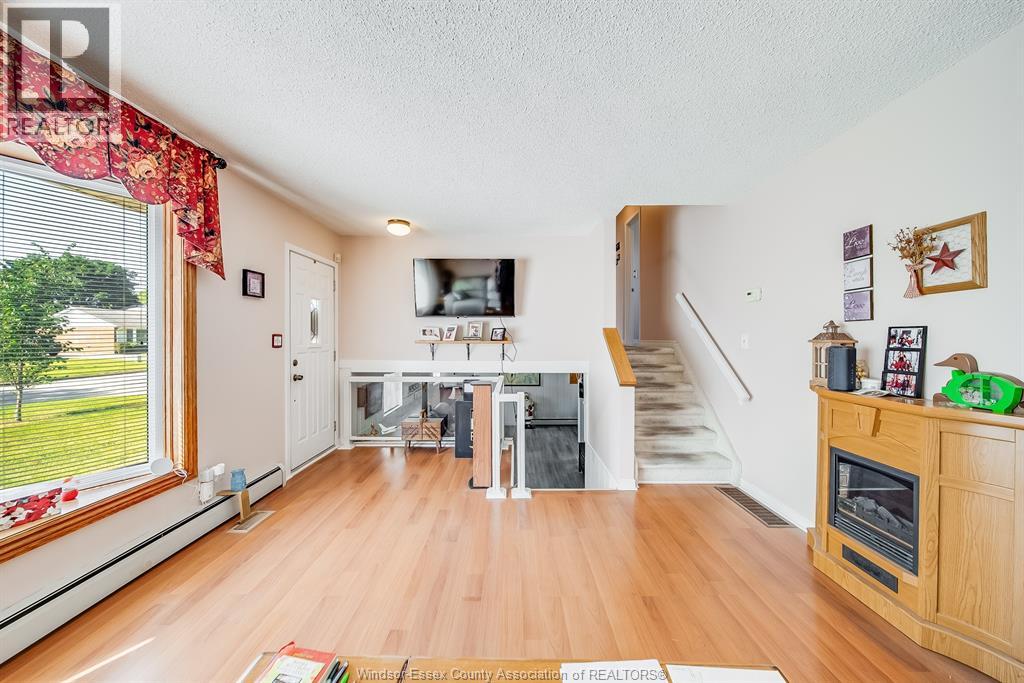5122 Colbourne Drive, Windsor, Ontario  N8T 1T8 - Photo 6 - 26017537